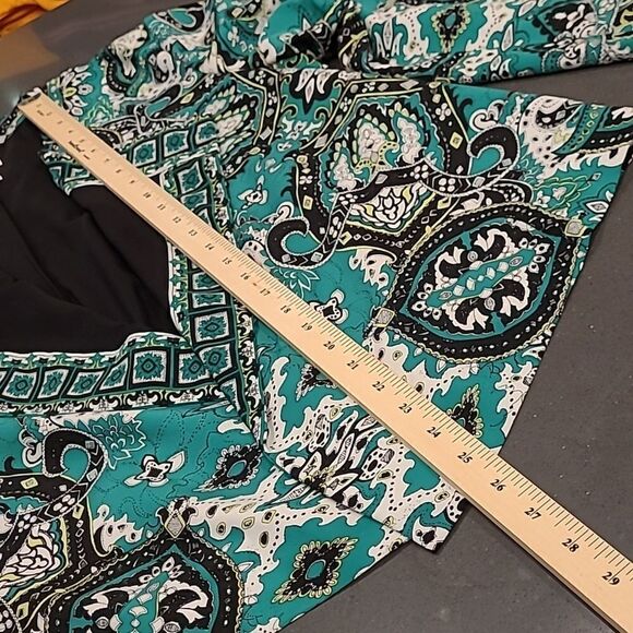 Chico's sz 2 dress jacket.unusual front lapels - Picture 5 of 8